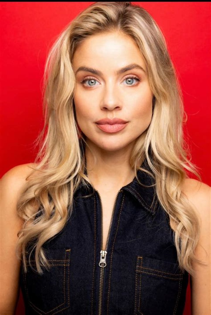 EXPLORE Krista Kalmus Wiki, Bio, Age, Height, Net Worth 2020, Boyfriend, Dating, Husband!!