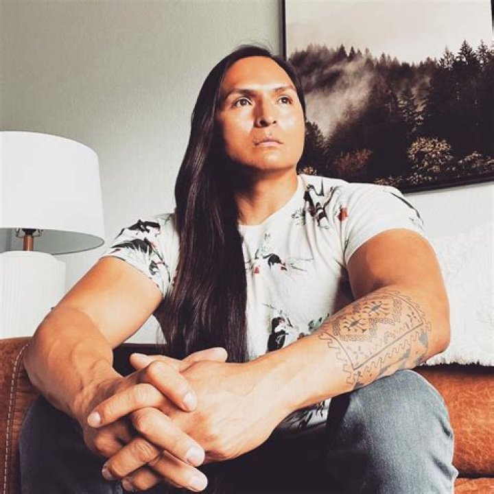 Lance Tsosie- Net Worth, Bio, Age, Girlfriend, Height, Career