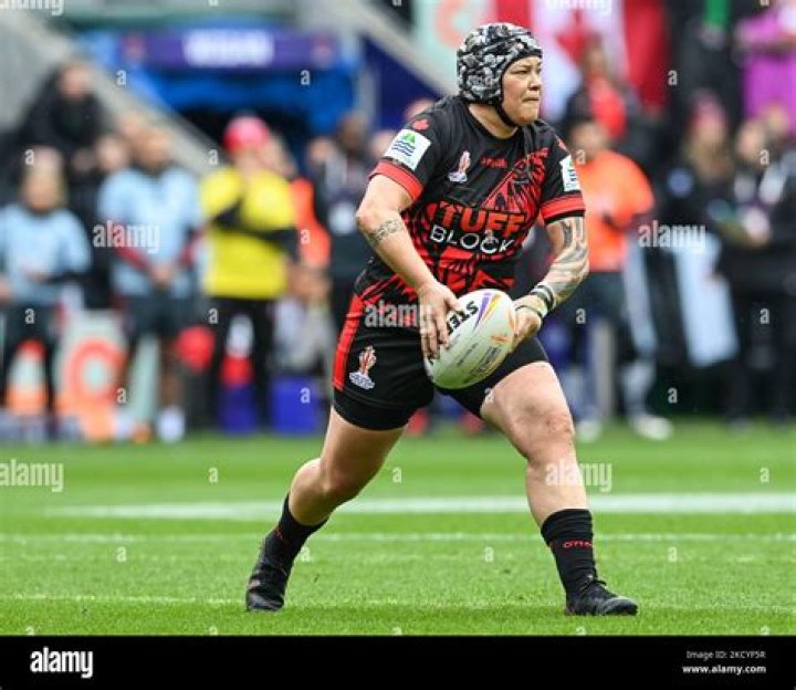 Laura Mariu Net Worth, Age, Height, Bio, Birthday, Wiki!