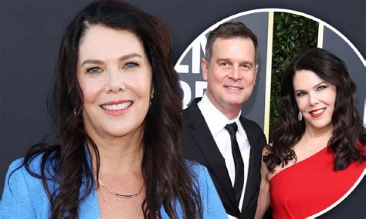 Lauren Graham Net Worth: How much does Lauren Graham make?
