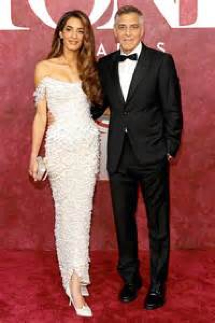 Lawyer Advocates for Date-Night Glitter with Amal Clooney’s Silver Sequined Look