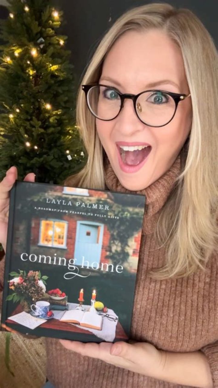 Layla Palmer Net Worth, Age, Height, Bio, Birthday, Wiki!