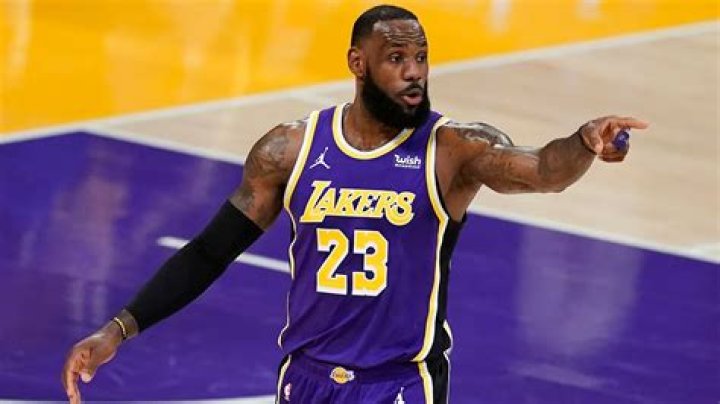LeBron James Biography: Wife, Age, Height, Children, Family, Movie, Stats, Draft, Twitter, Career Points