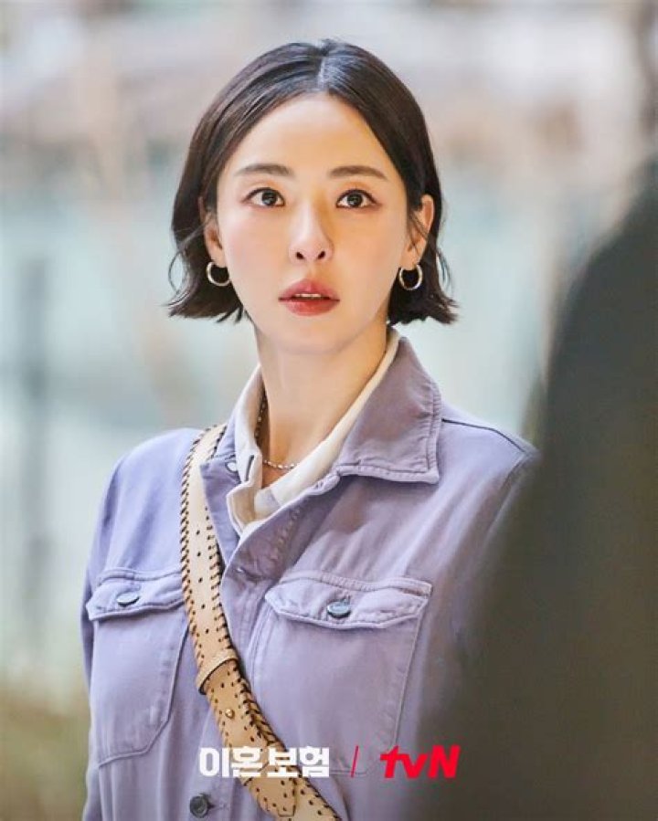 Lee Da-hee - Net Worth, Age, Height, Birthday, Bio, Wiki!