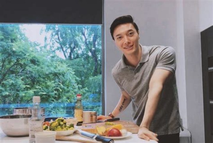 Lennard Yeong Biography: Wife, Age, Engaged, Net Worth, Family, Wikipedia, Nationality, Height, Instagram, LinkedIn, Masterchef