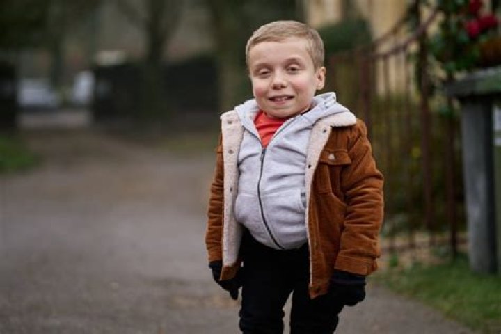 Lenny Rush Biography: Parents, Age, Height, Net Worth, Instagram, Movies & TV Shows, Wikipedia, Siblings, Girlfriends