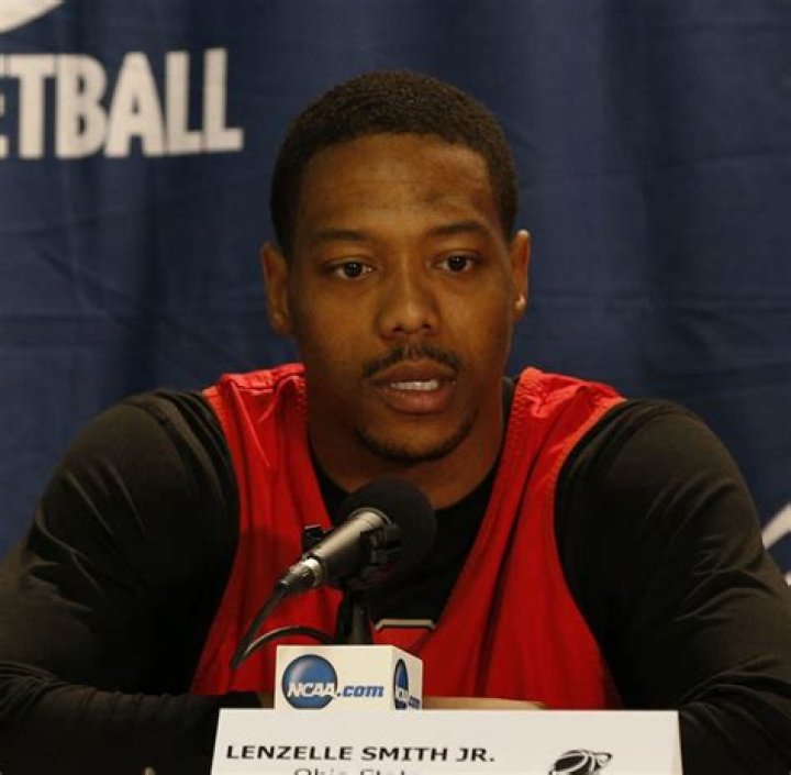 Lenzelle Smith Jr. - Net Worth, Age, Height, Birthday, Bio, Wiki!