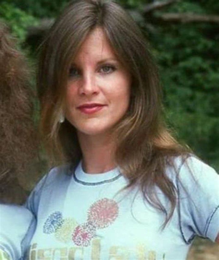 Leslie Hawkins- Wiki, Age, Height, Net Worth, Husband, Ethnicity