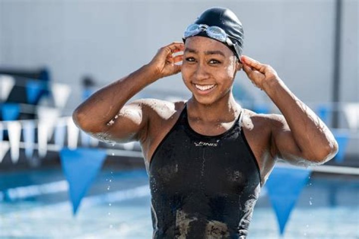 Lia Neal Net Worth, Age, Height, Bio, Birthday, Wiki!