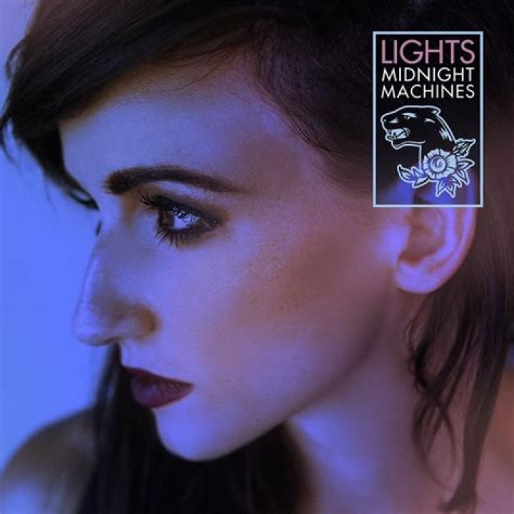 LIGHTS releases acoustic EP "Midnight Machines"
