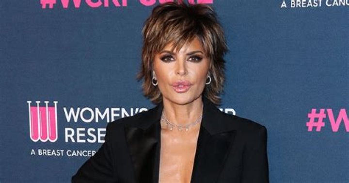 Lisa Rinna Bio, Age, Career, Net Worth, Parents, Children
