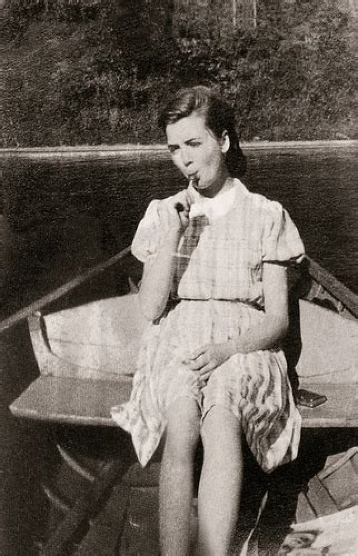 Lise Levitzky Jeune Photo