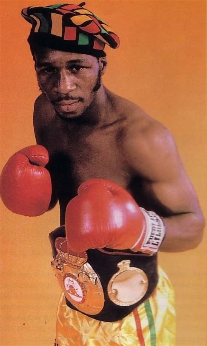 Livingstone Bramble Net Worth, Age, Height, Bio, Birthday, Wiki!