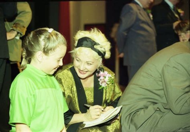 Louisette Dussault Children: Did Louisette Dussault Had Kids?