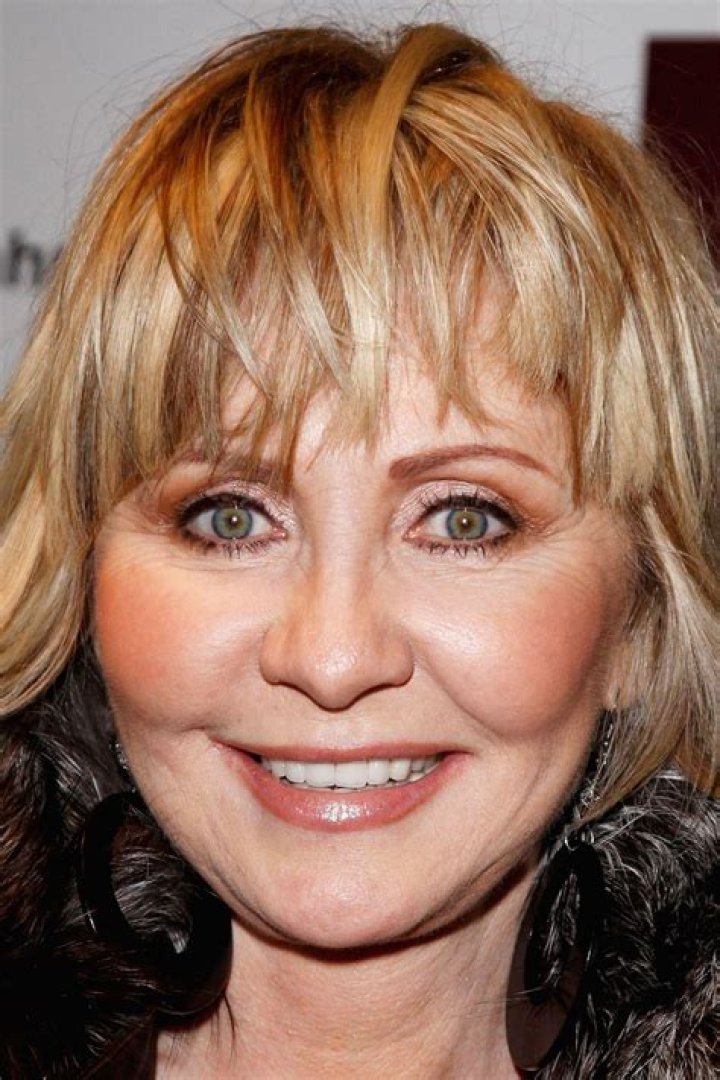 Lulu Net Worth, Age, Height, Bio, Birthday, Wiki!