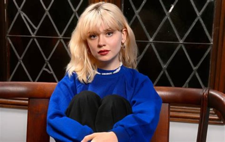 Maisie Peters Net Worth, Age, Height, Bio, Birthday, Wiki!