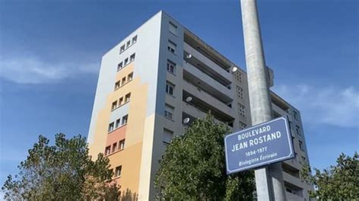 Malakai Battu A Mort