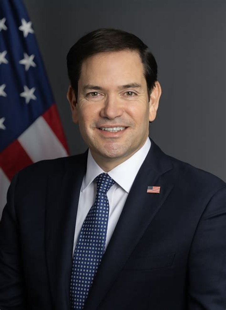 Marco Rubio Bio, Age, Height, Career, Wife, Children, Net Worth