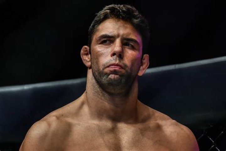 Marcus Almeida - Net Worth, Age, Height, Birthday, Bio, Wiki!