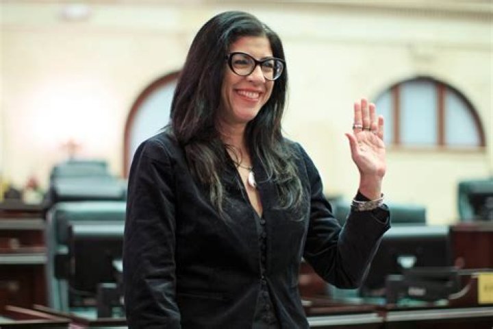 Mariana Nogales Molinelli - Net Worth, Age, Height, Birthday, Bio, Wiki!