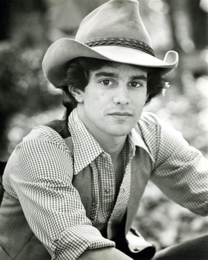 Mark Gruner Net Worth, Age, Height, Bio, Birthday, Wiki!