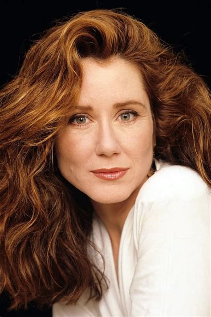 Fame | Mary McDonnell net worth and salary income estimation Jan, 2024