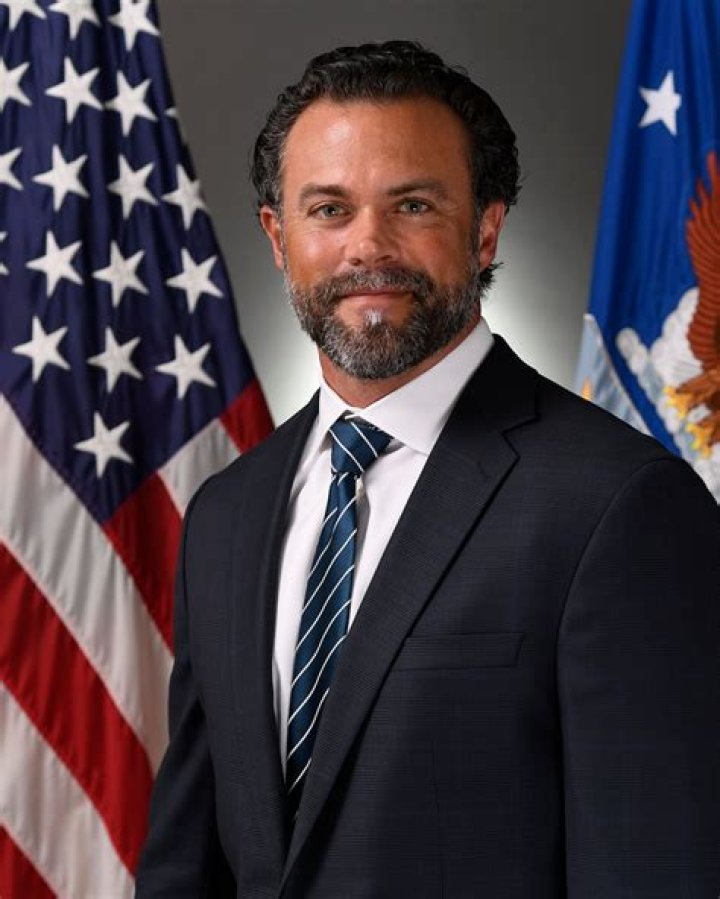 Matthew Lohmeier- Wiki, Age, Ethnicity, Wife, Height, Net Worth, Career