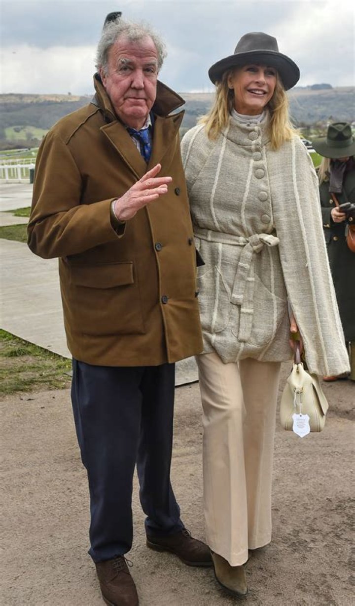 Meet Jeremy Clarkson’s girlfriend, Lisa Hogan: Biography, Net Worth & more, , Brief Intro 