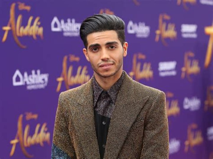 Mena Massoud Biography: Wife, Age, Net Worth, Region, Height, Parents, Partner, Wikipedia, Family, Sisters, Movies