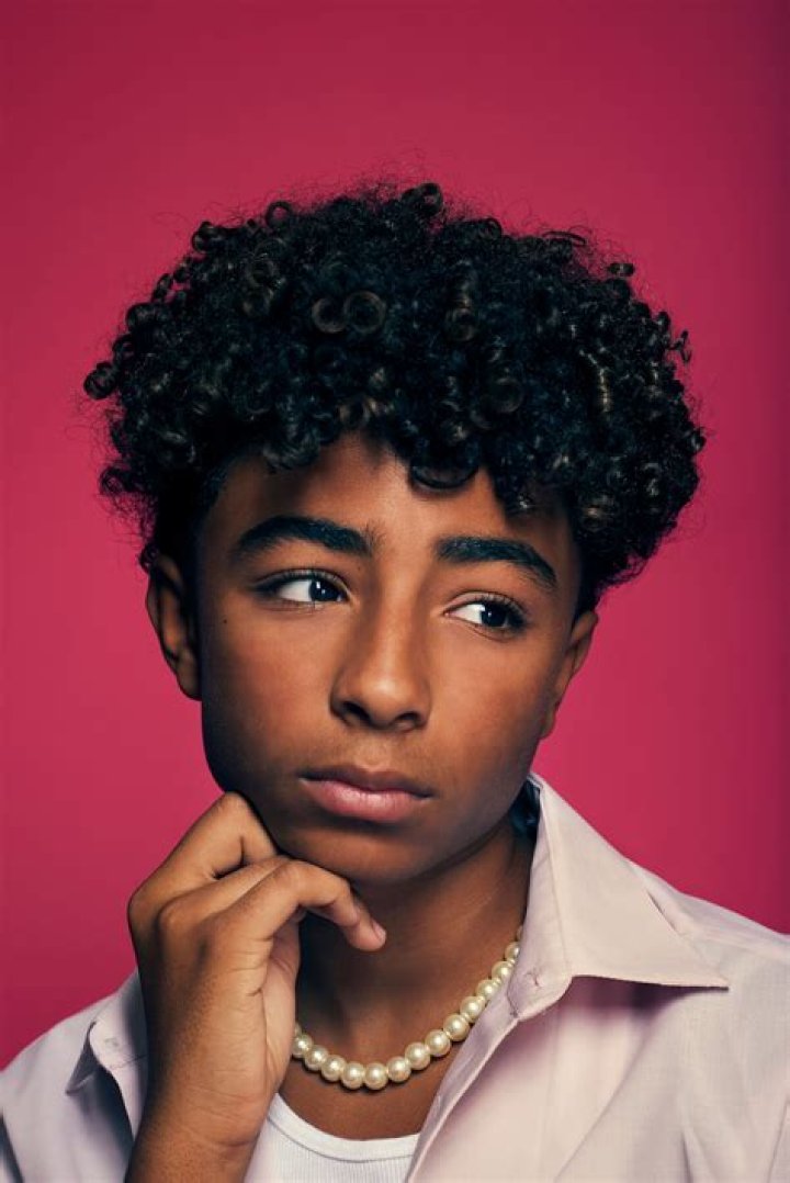 Micah Abbey- Wiki, Age, Height, Net Worth, Girlfriend, Ethnicity