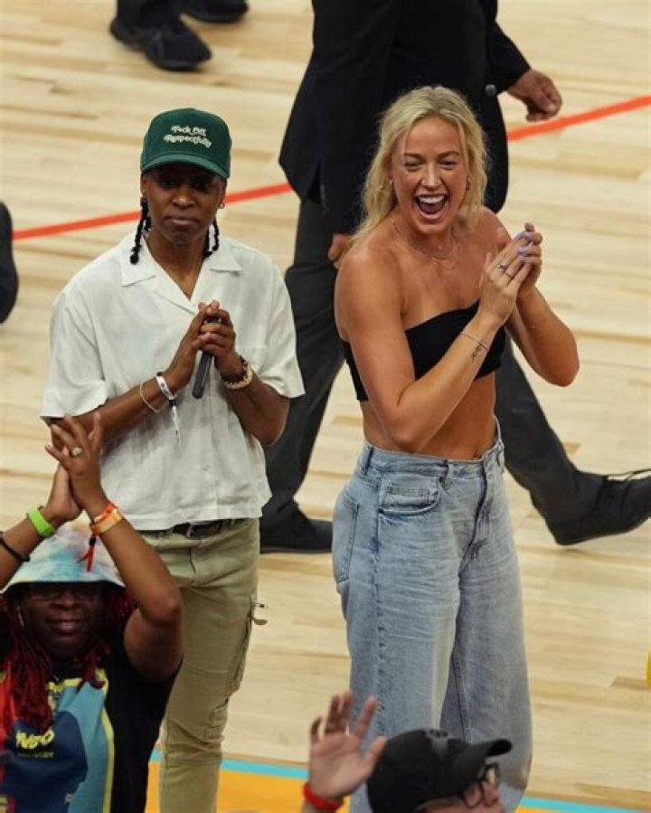 Michael Lewis Cunningham’s Girlfriend: Who is Michael Lewis Cunningham Dating?