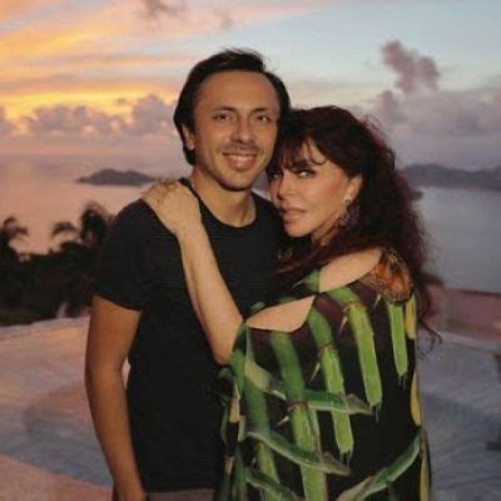 
Michel Saenz Castro- Age, Wife, Height, Net Worth, Nationality	