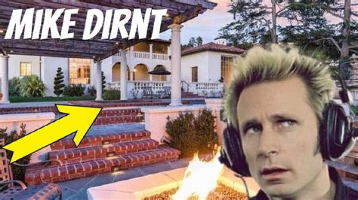 Mike Dirnt’s Wife: Who is Mike Dirnt Dating?