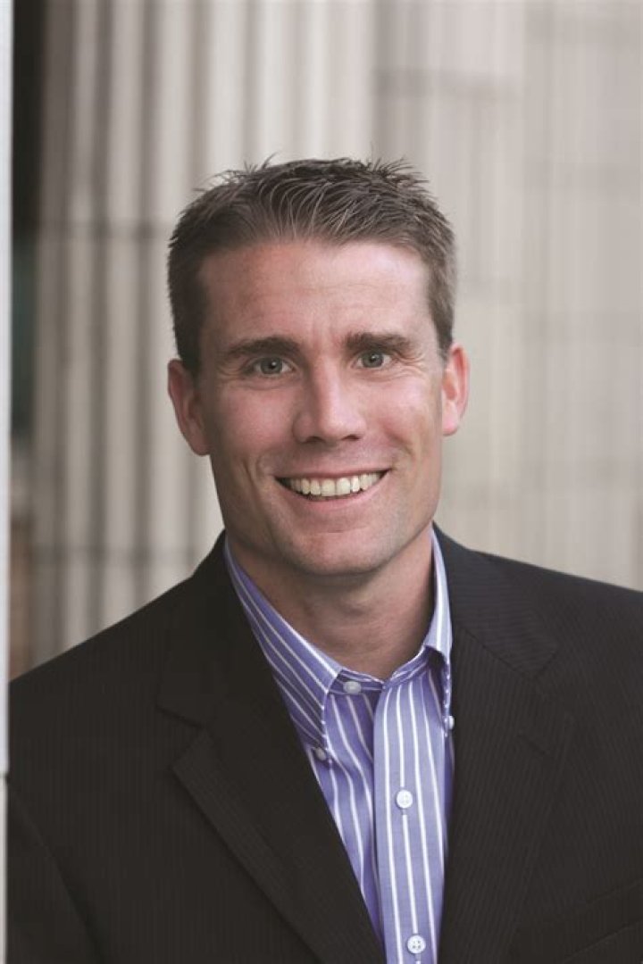 Mike McGuire Net Worth, Age, Height, Bio, Birthday, Wiki!