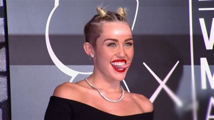 Miley Cyrus’ Ass Gets Called Out In Outrageous New Ying Yang Twins Song