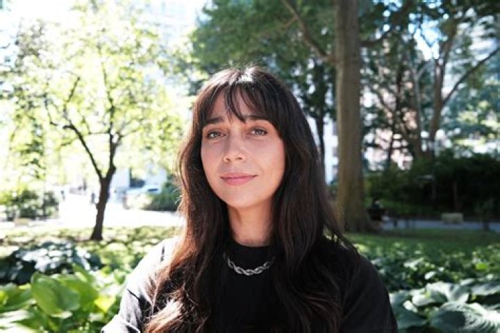 Mónica Hoyos’s Boyfriend: Who is Mónica Hoyos Dating?