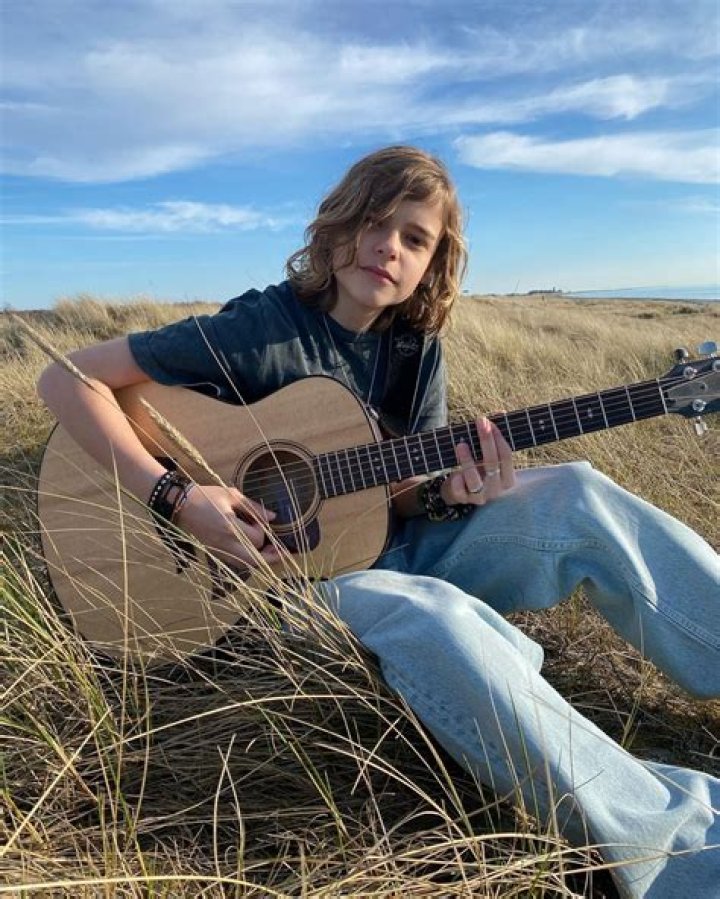 Oscar Stembridge Net Worth, Age, Height, Bio, Birthday, Wiki!