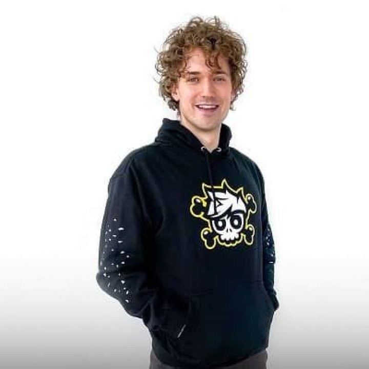 Crainer Net Worth 2024, Age, Height, Bio, Birthday, Wiki!