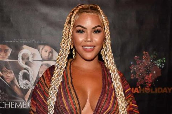 Ms Jacky Oh Biography: Boyfriend, Nationality, Real Name, Age, Net Worth, Parents, Instagram, Wikipedia, Height, Cause Of Death