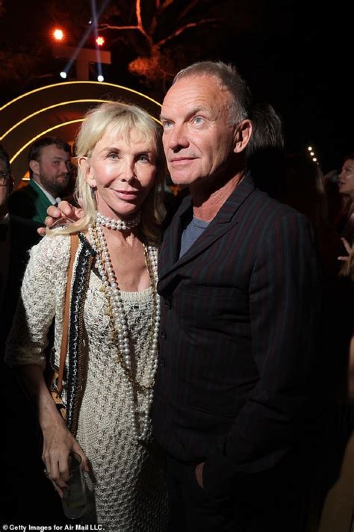 Neil Oliver Wife: Meet Trudi Oliver