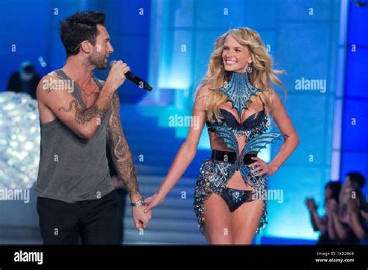 New Couple Alert: Alexander Skarsgard and Victoria’s Secret Model Anne Vyalitsyna