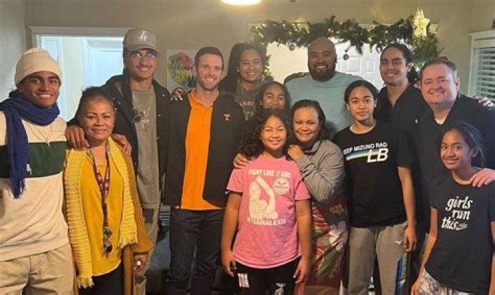 Nico Iamaleava Height: How Tall is Nico Iamaleava?