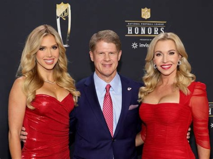 Norma Hunt Children: Meet Clark and Daniel