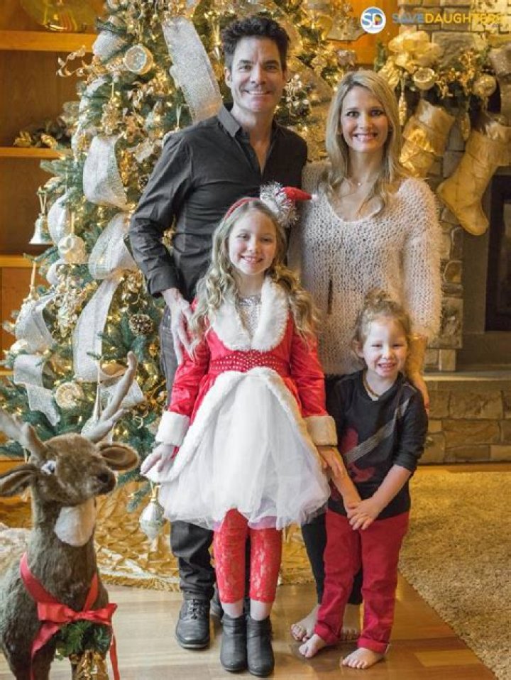 Pat Monahan Bio, Age, Wife, Children, Height, Net Worth