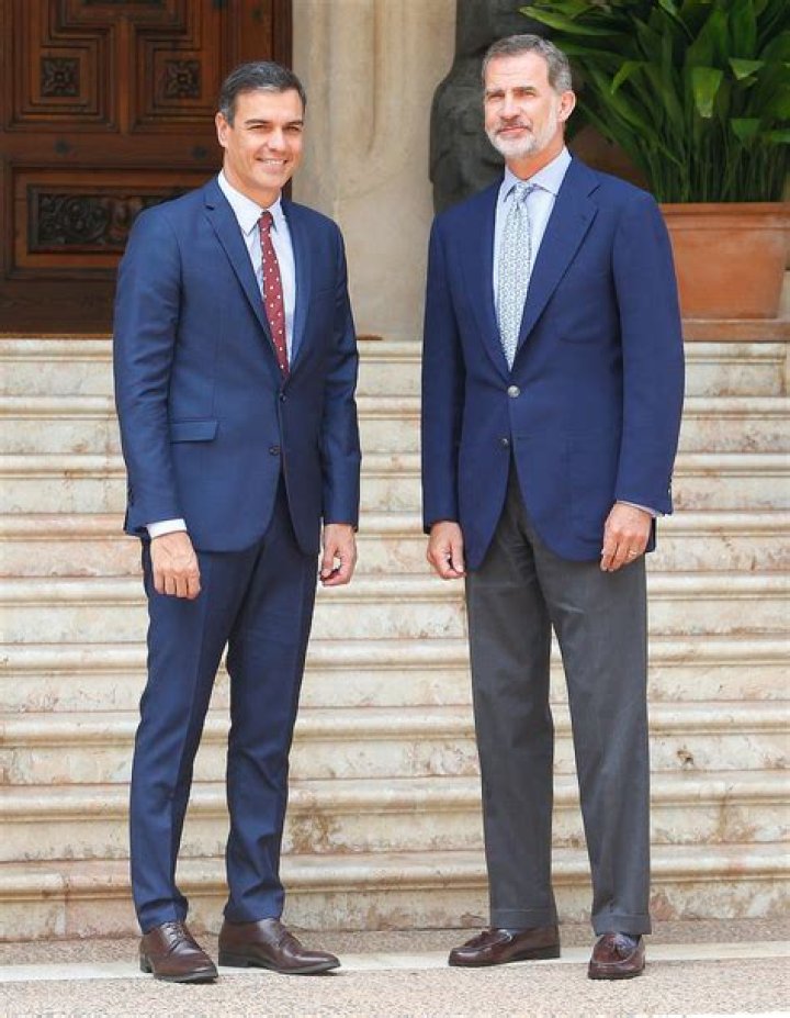 Pedro Neto Height: How Tall is Pedro Neto?