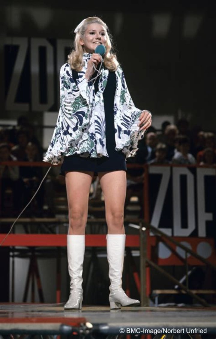 Fame | Peggy March net worth and salary income estimation Jan, 2024