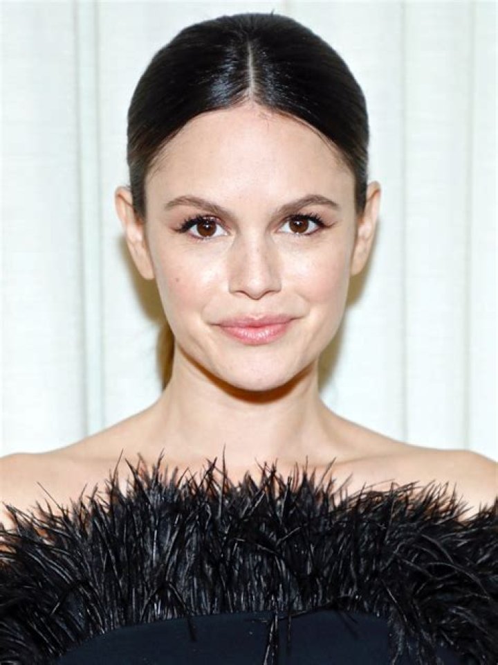 Rachel Bilson Net Worth, Age, Height, Bio, Birthday, Wiki!