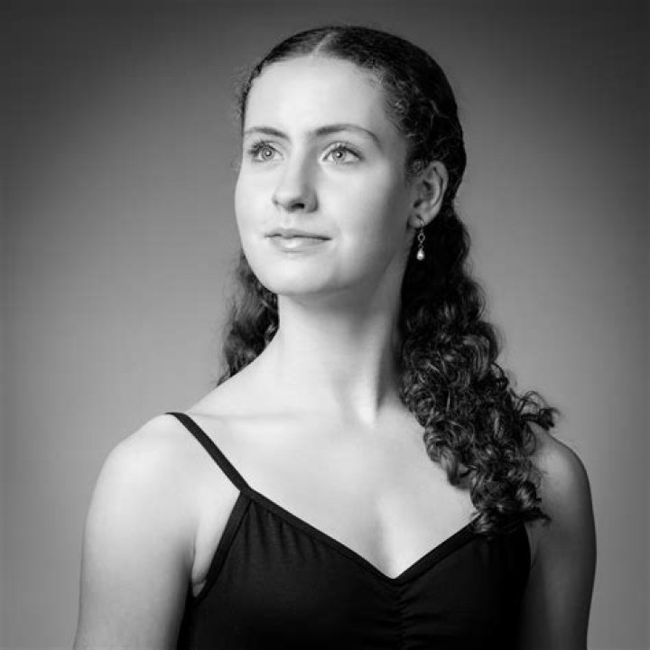 Fame | Rachel Quiner net worth and salary income estimation Apr, 2024