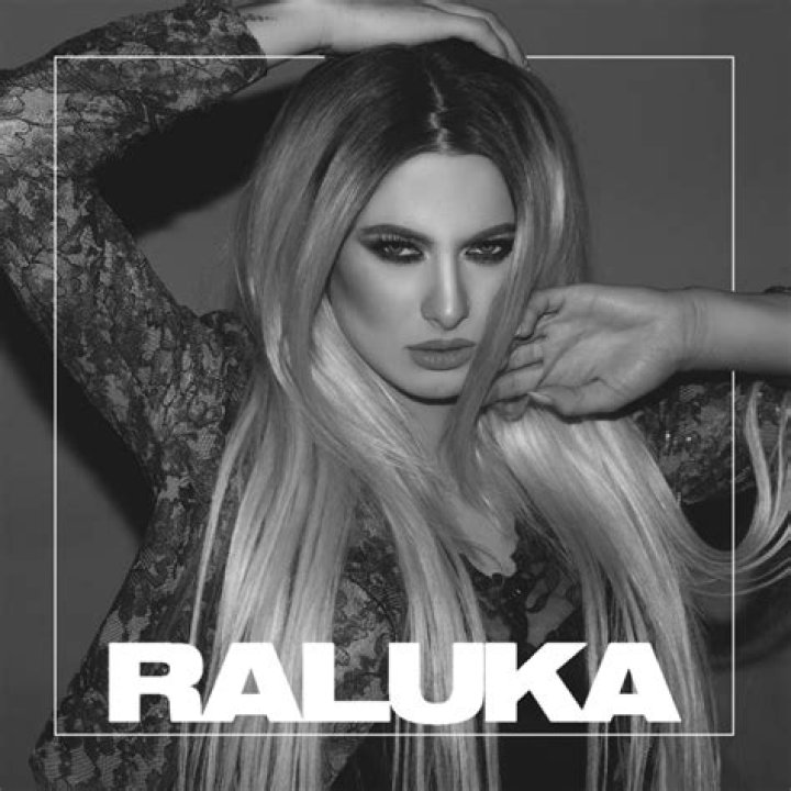 DISCOVER: Raluka Teams Up With Andrei Vitan, Ana Baniciu & Sonja For New Single & Music Video "Temperatura"