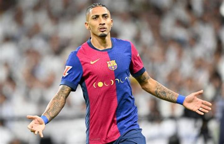 Raphinha Bio, Age, Stats, Wife, Parents, Children, Net Worth